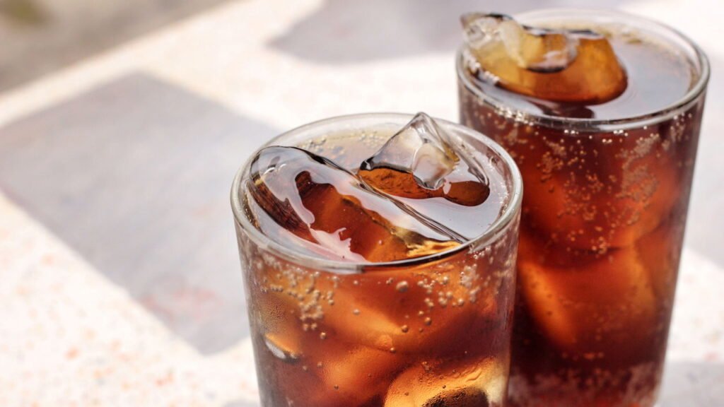 3 motivos para repensar o consumo de refrigerante diet hoje mesmo