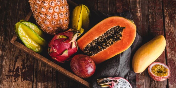 Como ter um pé de mamão em casa produzindo em poucos meses