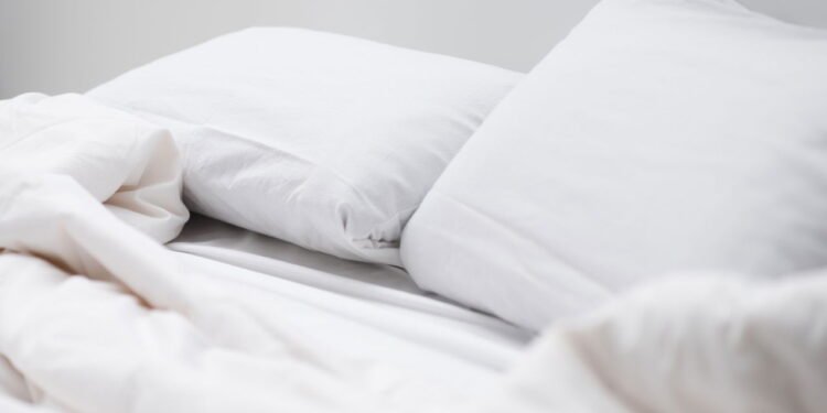 A melhor temperatura para lavar roupa de cama, segundo especialistas