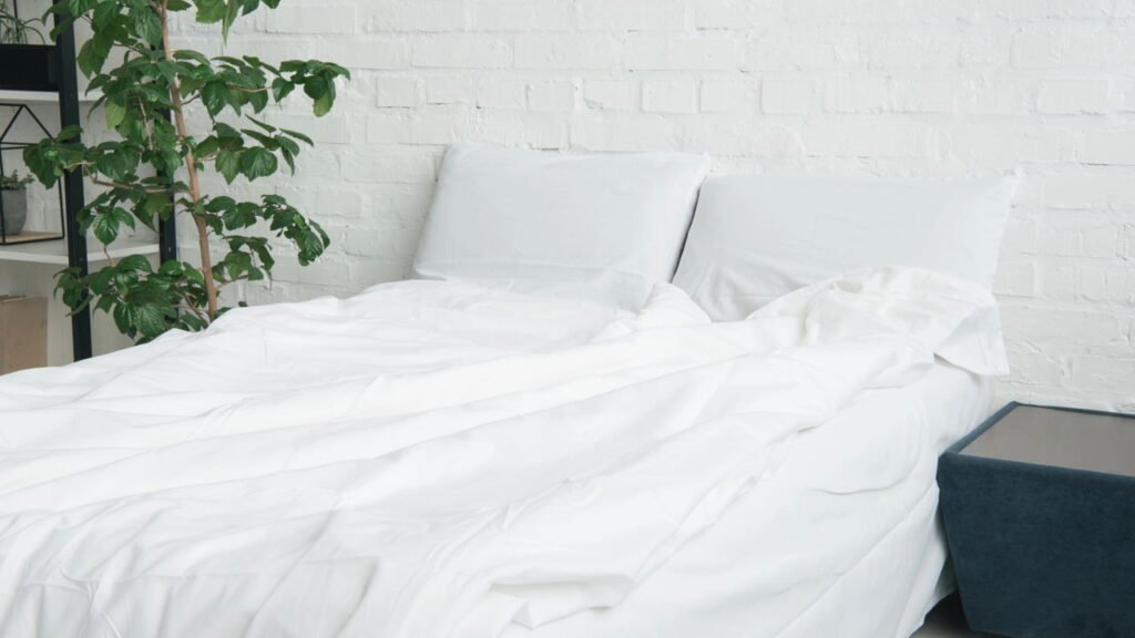 A melhor temperatura para lavar roupa de cama, segundo especialistas