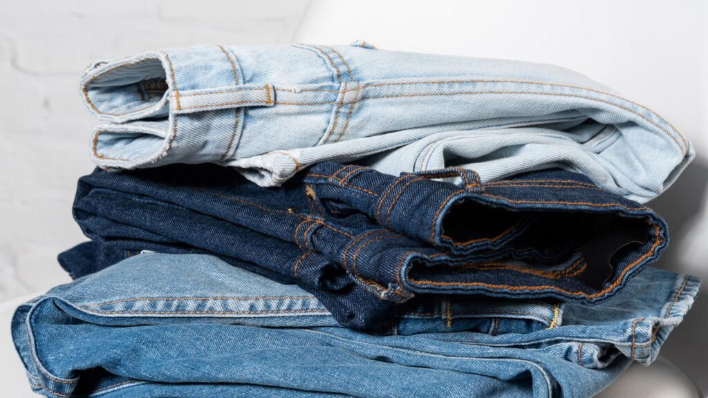 O que significa acumular roupas na cadeira com frequência, de acordo com a psicologia