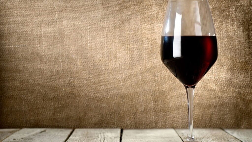 Essa sobremesa com vinho tem conquistado corações e paladares