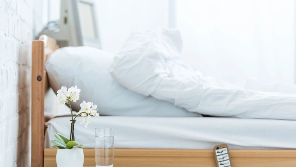 5 truques caseiros para deixar fronhas brancas de novo