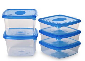 Dicas práticas de como remover manchas das suas vasilhas de plástico