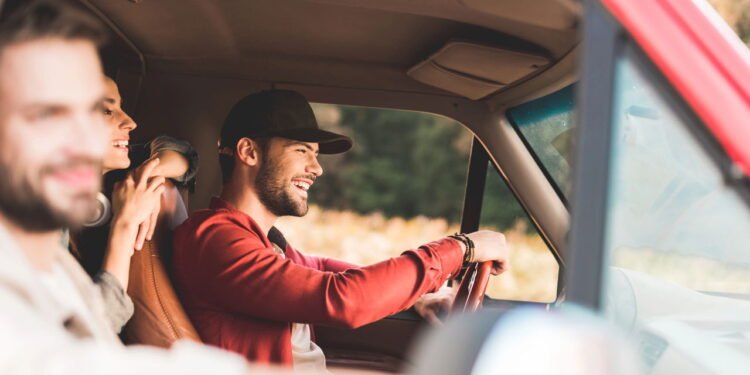11 itens essenciais para uma viagem de carro que você vai agradecer por ter levado