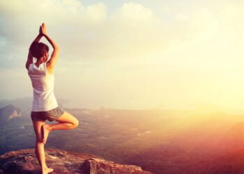 Aprenda a incluir a Yoga na rotina diária para mudar sua vida