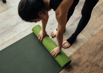 Esse alongamento de só 10 minutos pode mudar completamente seu dia a dia