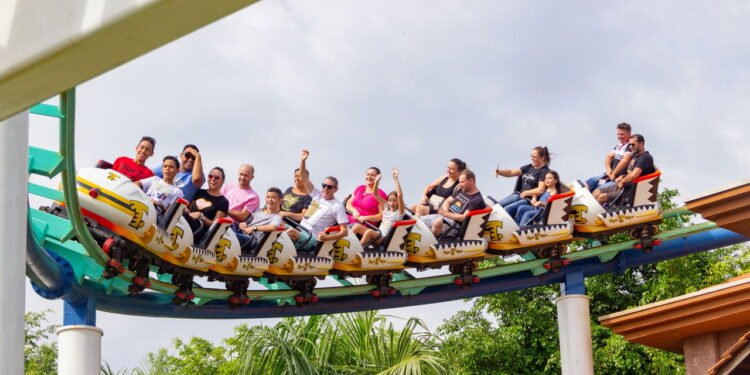 Parque de diversão, Beto Carreiro - Créditos: depositphotos.com / brunomartins246