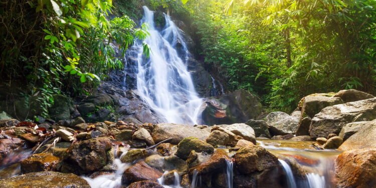 Cachoeira - Créditos: depositphotos.com / Patryk_Kosmider