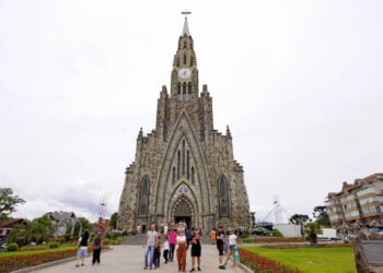 A cidade famosa pelo seu clima de montanha que conquista com sua natureza e tranquilidade