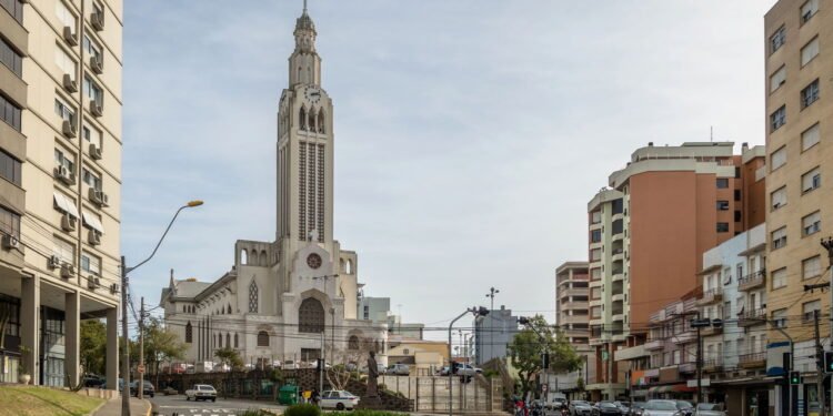 Cidade da Serra Gaúcha encanta brasileiros com tradição e bem-estar
