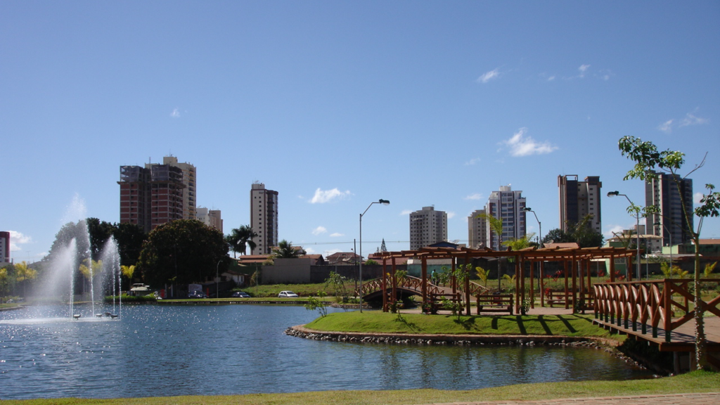 A terceira maior cidade goiana que cresce em qualidade de vida e se destaca pela localização estratégica