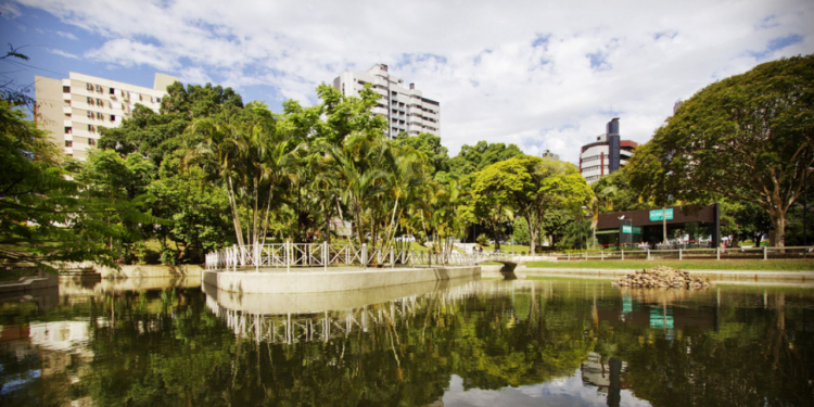 Cidade se destaca como uma das que mais crescem economicamente