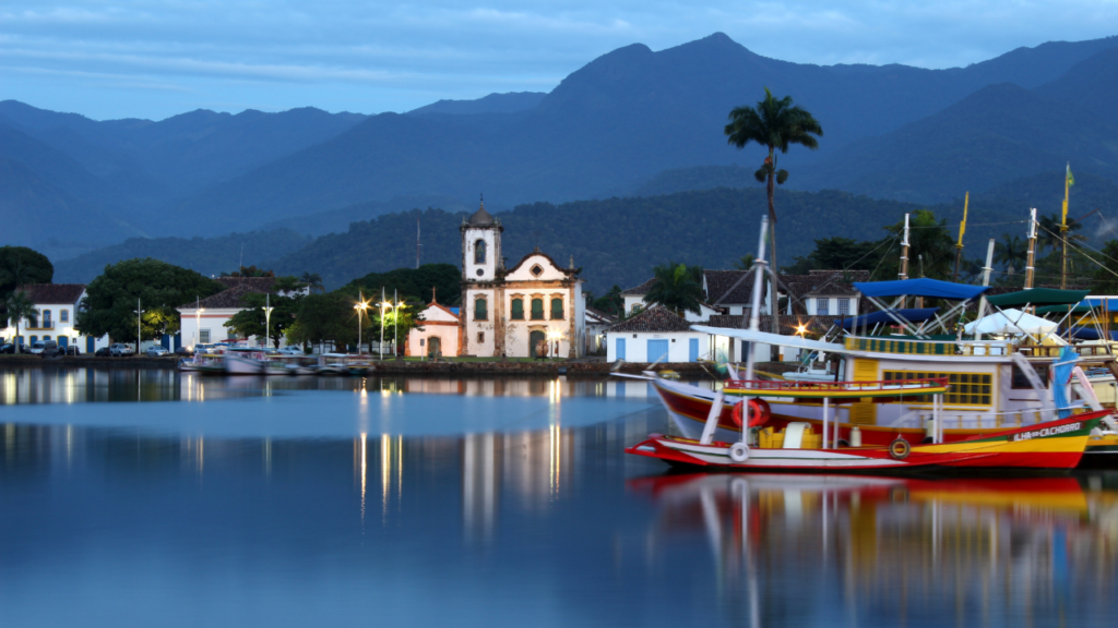 A cidade histórica próxima ao Rio de Janeiro que é uma viagem no tempo
