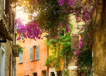 Destinos incomuns que vão deixar sua lua de mel ainda mais especial