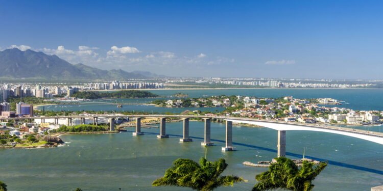 A ilha perfeita do Brasil para viver bem e ter acesso à saúde de excelência