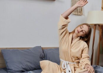 Suas dores irão desaparecer com esse pequeno hábito pela manhã