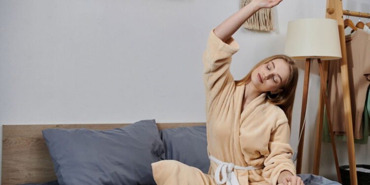 Suas dores irão desaparecer com esse pequeno hábito pela manhã