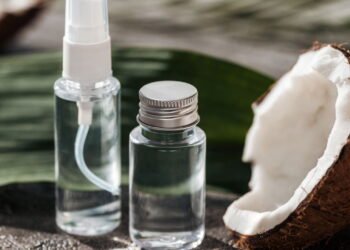 4 benefícios da água de coco para pressão arterial segundo a ciência