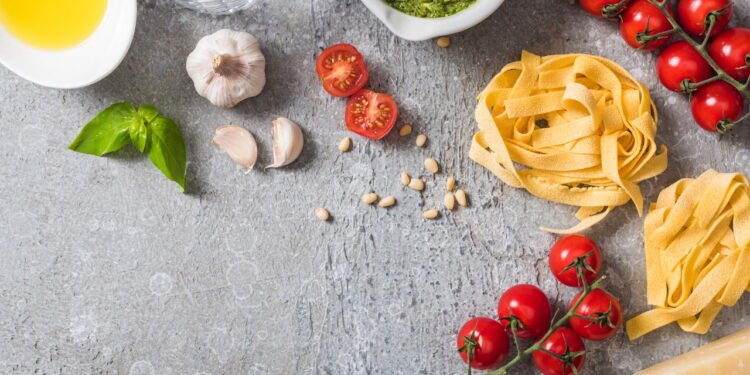 5 alimentos que ajudam a hidratar quando você não consegue beber muita água