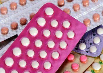 5 mitos sobre anticoncepcionais que continuam circulando em 2025, segundo especialistas
