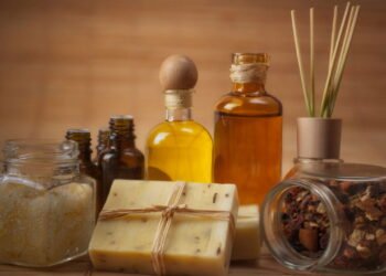 O aroma certo pode mudar o clima da sua casa em minutos e te ajudar a ficar calmo