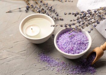 Adicionar essas ervas ao seu banho pode gerar uma transformação única