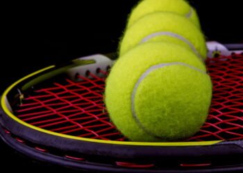 O segredo por trás do tubo das bolas de tênis que pouca gente conhece