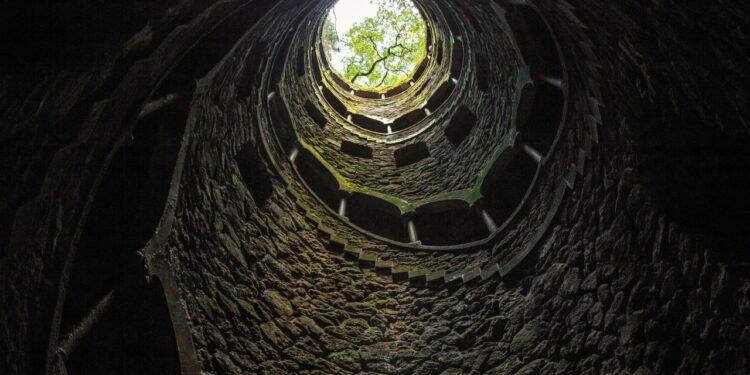 Como se chama a fobia de quem tem medo de buracos? Veja o que diz a ciência