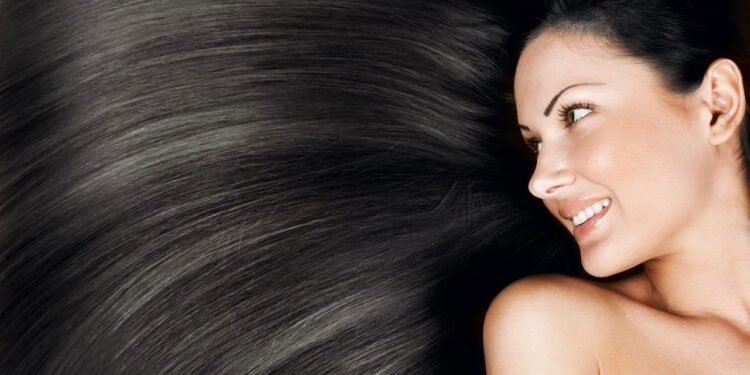 Com esse soro seu cabelo fica alinhado e macio mesmo usando chapinha todo dia