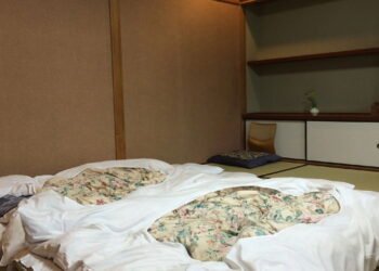 O método mais econômico para aquecer a cama sem gastar energia