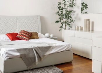 Fim da cama de casal: nova tendência em quartos modernos está fazendo sucesso entre casais