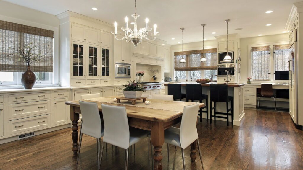 7 itens que não devem ser guardados em casa no verão