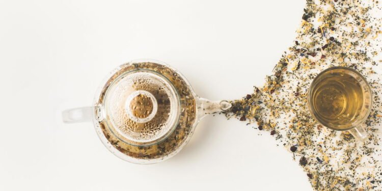 As folhas naturais brasileiras que podem ajudar no estresse e digestão