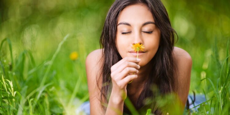O nosso cérebro lembra do cheiro da pessoa amada?