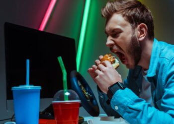 Hábitos escondidos que podem estar te fazendo engordar