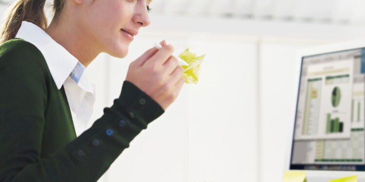 O oque acontece quando você mastiga devagar a comida?