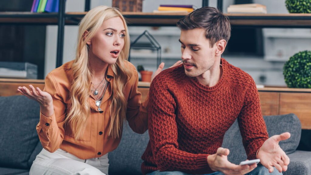 O que significa quando uma pessoa se cala para evitar conflitos, segundo a psicologia