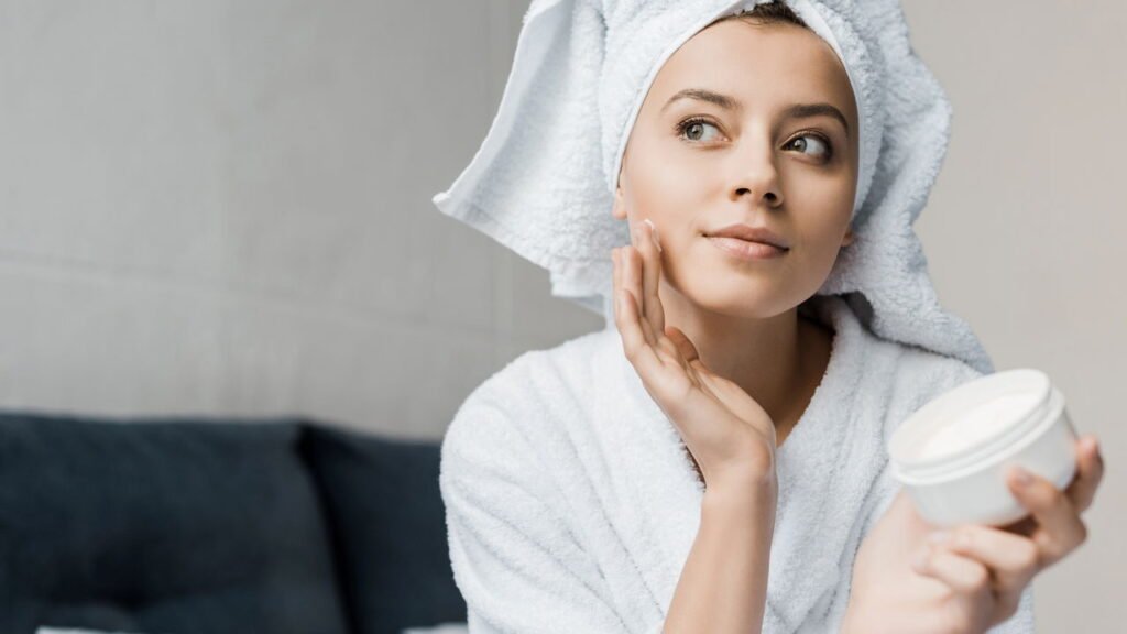 Esse creme faz mulheres se sentirem 5 anos mais jovens em 30 dias