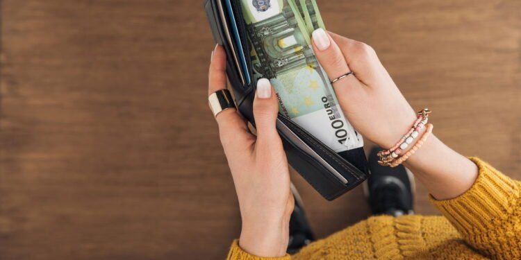 O que significa organizar o dinheiro de acordo com o valor, segundo a psicologia