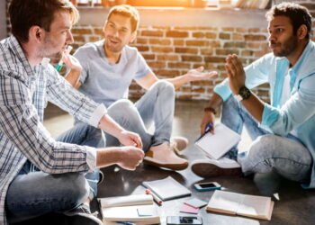 15 sinais de alerta de que você está sendo manipulado por um amigo ruim