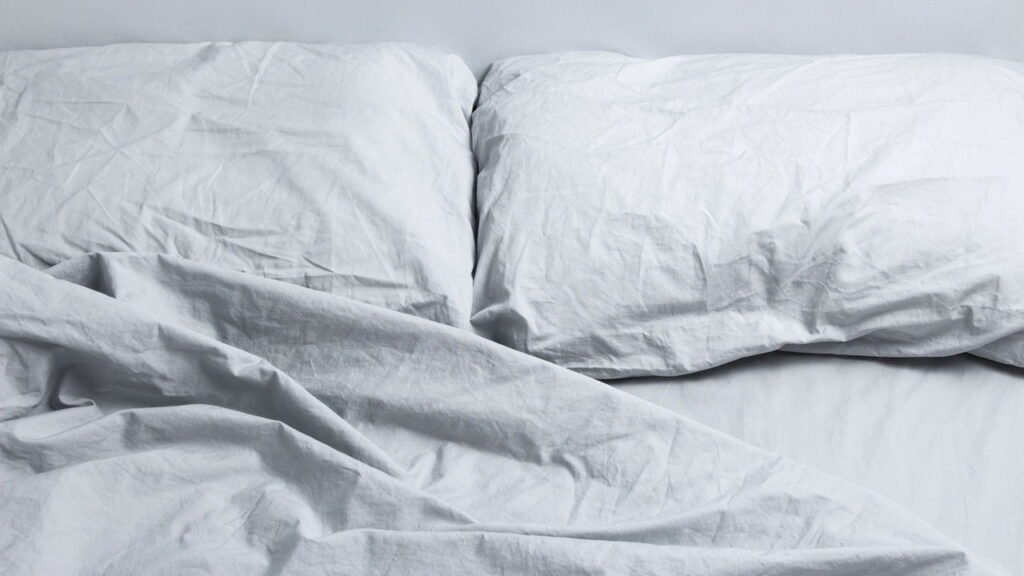 Como lavar edredom pesado sem estragar a máquina de lavar