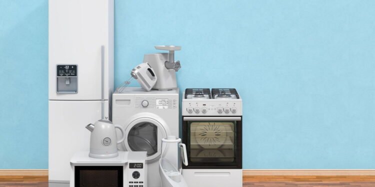 Um raio pode queimar esses eletrodomésticos em segundos! Saiba como evitar