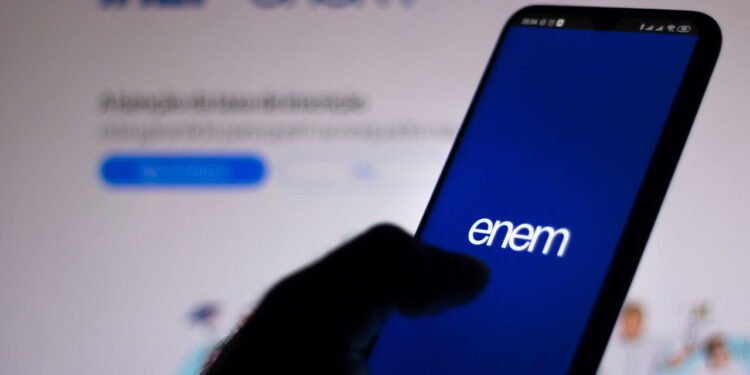 3 cidades brasileiras com as melhores taxas de aprovação no ENEM