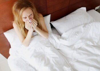 Se você espirra sem parar na primavera, isso pode ser o verdadeiro motivo