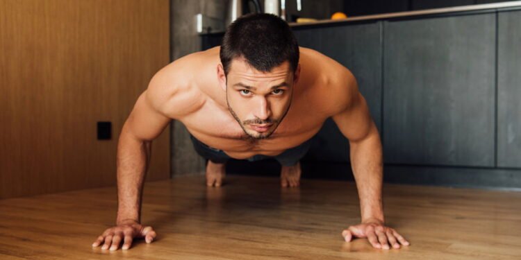 Respirar corretamente durante exercícios melhora seu desempenho