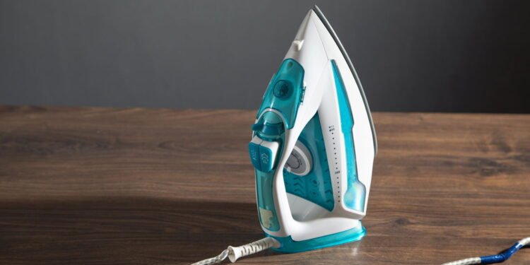 3 truques fáceis para manter seu ferro de passar sempre limpo