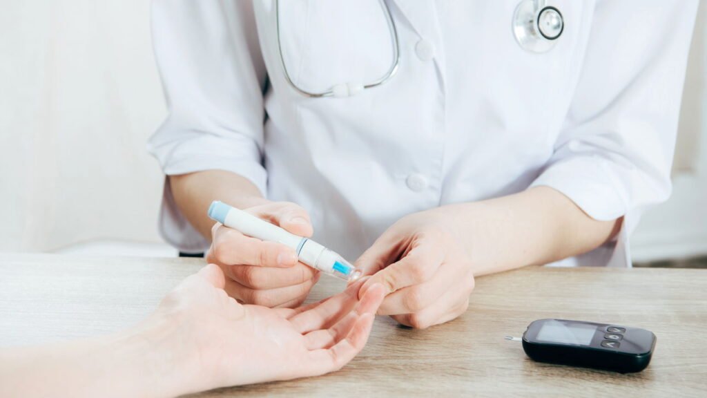 5 passos essenciais para controlar a glicose e proteger sua saúde