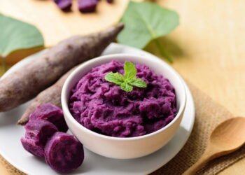 Quem sofre com TPM ou menopausa pode se beneficiar com essa raiz