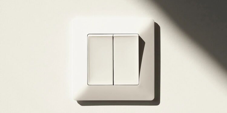 O melhor truque caseiro para deixar o interruptor como novo